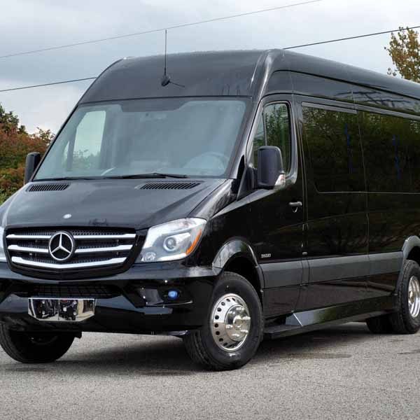 sprinter limo 1 Battisti Customs Sprinter Limousine exterior 1