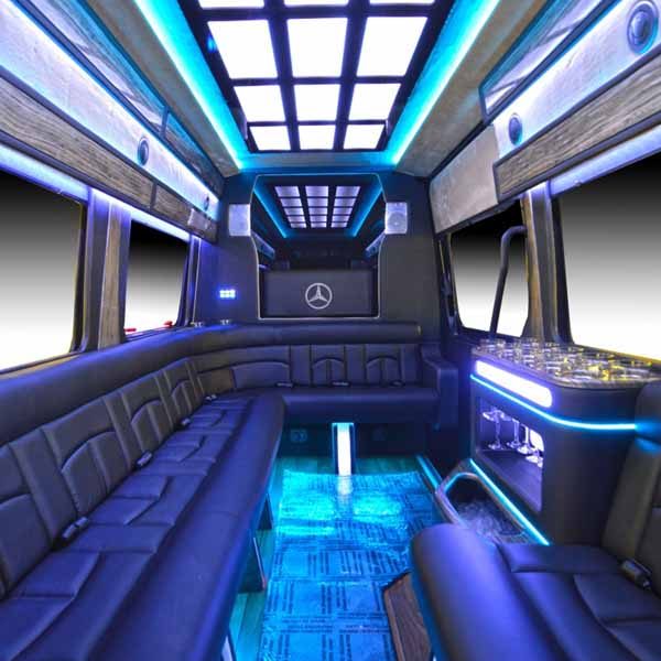 sprinter limo 6.2 Battisti Customs Sprinter Limousine interior 4