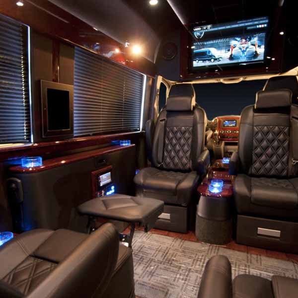 Battisti Customs Sprinter Business Class 1