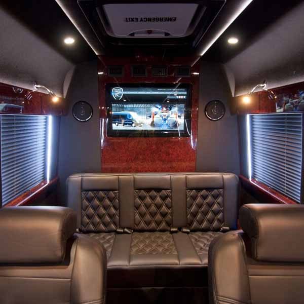 Battisti Customs Sprinter Business Class 3