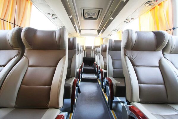 neat & clean coach bus from coachwest
