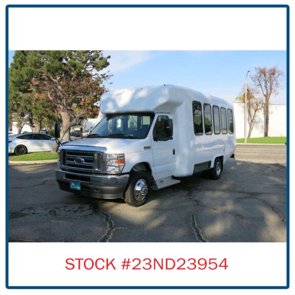 2023 Ford Diamond Coach E-450 Paratransit Bus