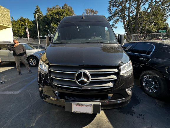 2019 Mercedes Benz LA West Sprinter - Image 11