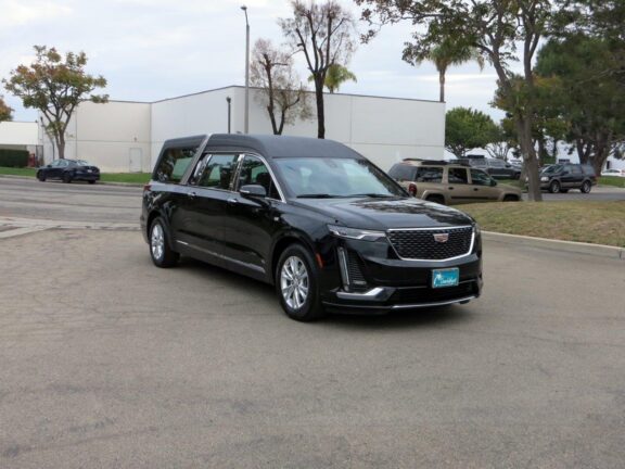 2024 Cadillac MK Coach XT6 Grand Legacy Hearse - Image 4