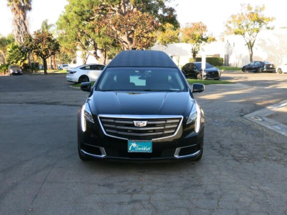 2018 Cadillac Superior Coach XTS Hearse - Image 3