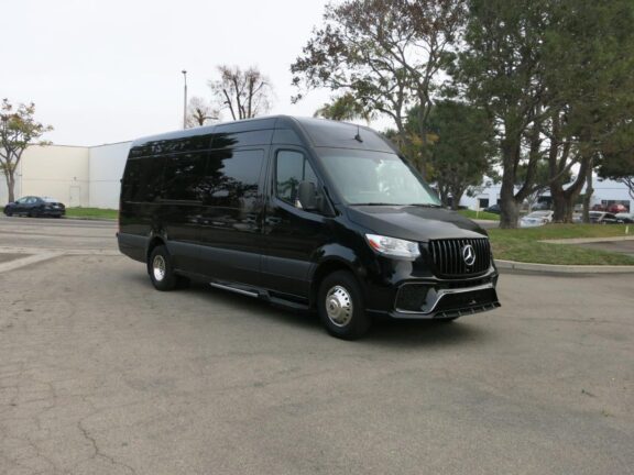 2024 Mercedes Benz Executive Coach Sprinter Limousine - Image 13