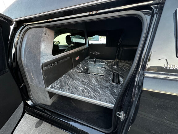 2019 Cadillac Federal Coach XTS Heritage Hearse - Image 9