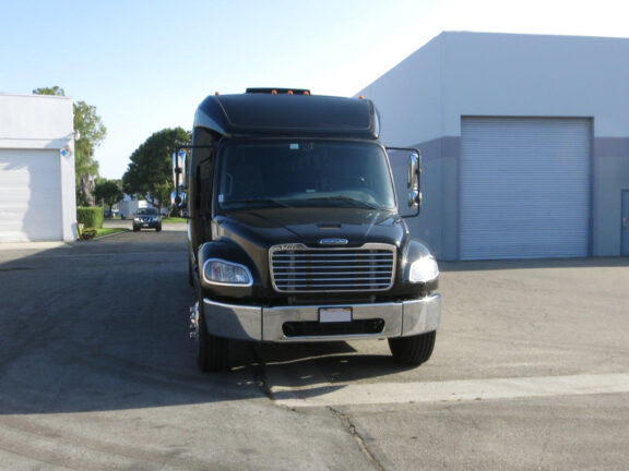 2018 Freightliner M2 Grech GM40 Passenger Bus - Image 15