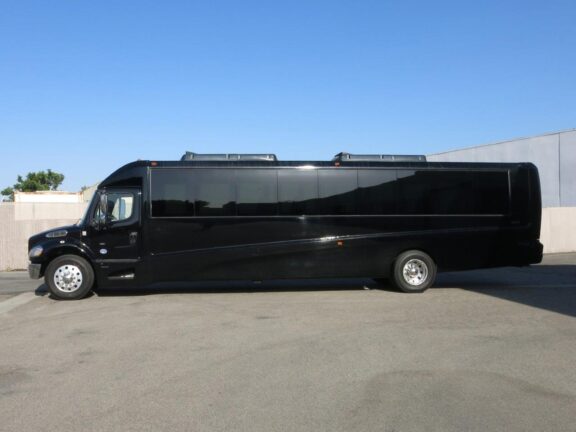 2018 Freightliner M2 Grech GM40 Passenger Bus - Image 17