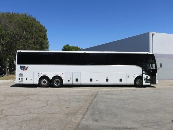 2016 Temsa TS45 Motorcoach - Image 17