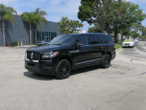 2024 Lincoln Navigator L Reserve SUV - Image 7