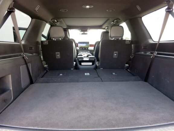 2024 Lincoln Navigator L Reserve SUV - Image 18