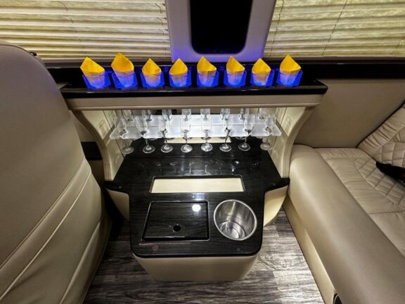 2019 Mercedes Benz J-Club Business Class Sprinter - Image 2