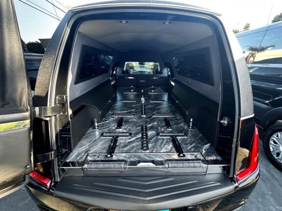 2019 Cadillac Federal Coach XTS Heritage Hearse - Image 9