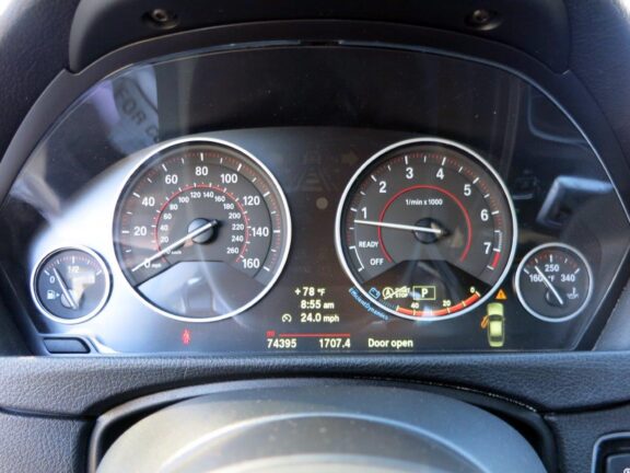 2014 BMW 3 Series 328i Sedan - Image 8