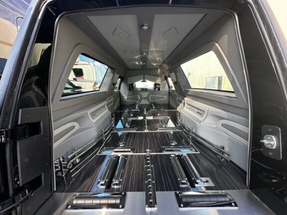 2025 Cadillac MK Coach XT6 Grand Legacy Limited Hearse - Image 12