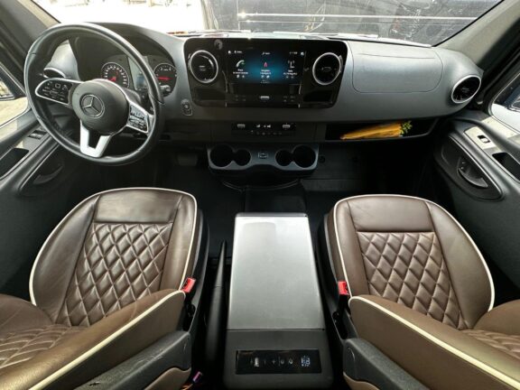 2019 Mercedes Benz Bespoke Coach Sprinter Shuttle - Image 10