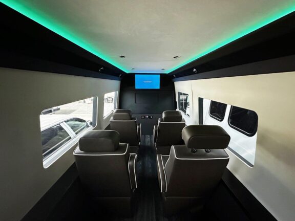 2019 Mercedes Benz Bespoke Coach Sprinter Shuttle - Image 4