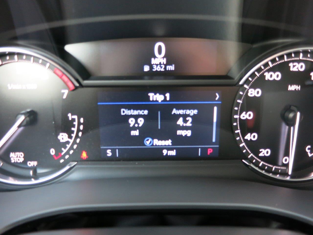 2025 Cadillac Platinum Funeral Coach XT6 Master Coach Hearse - Image 18