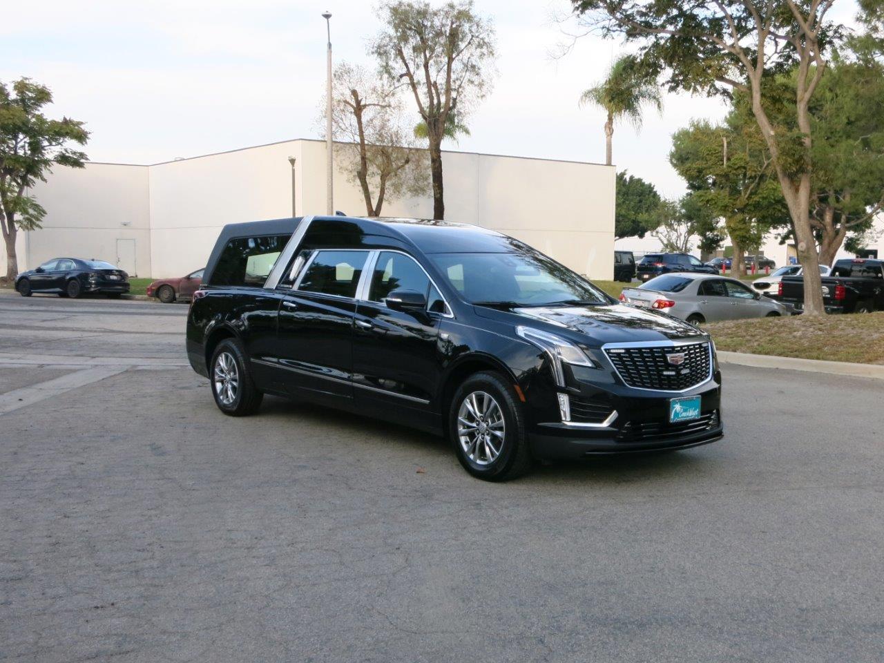 2025 Cadillac Platinum Funeral Coach XT6 Master Coach Hearse - Image 7