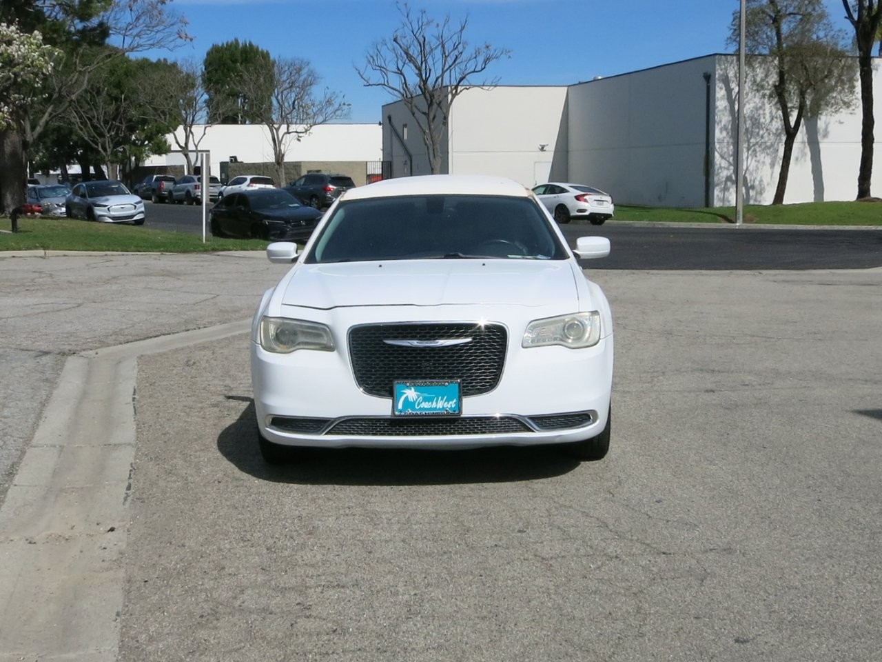2015 Chrysler Pinnacle 300 Limousine - Image 2